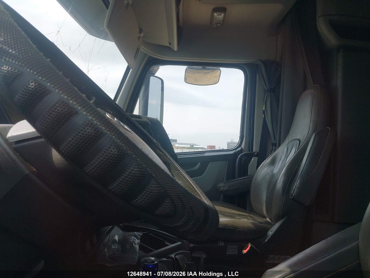 2019 VOLVO VNL thumbnail 9