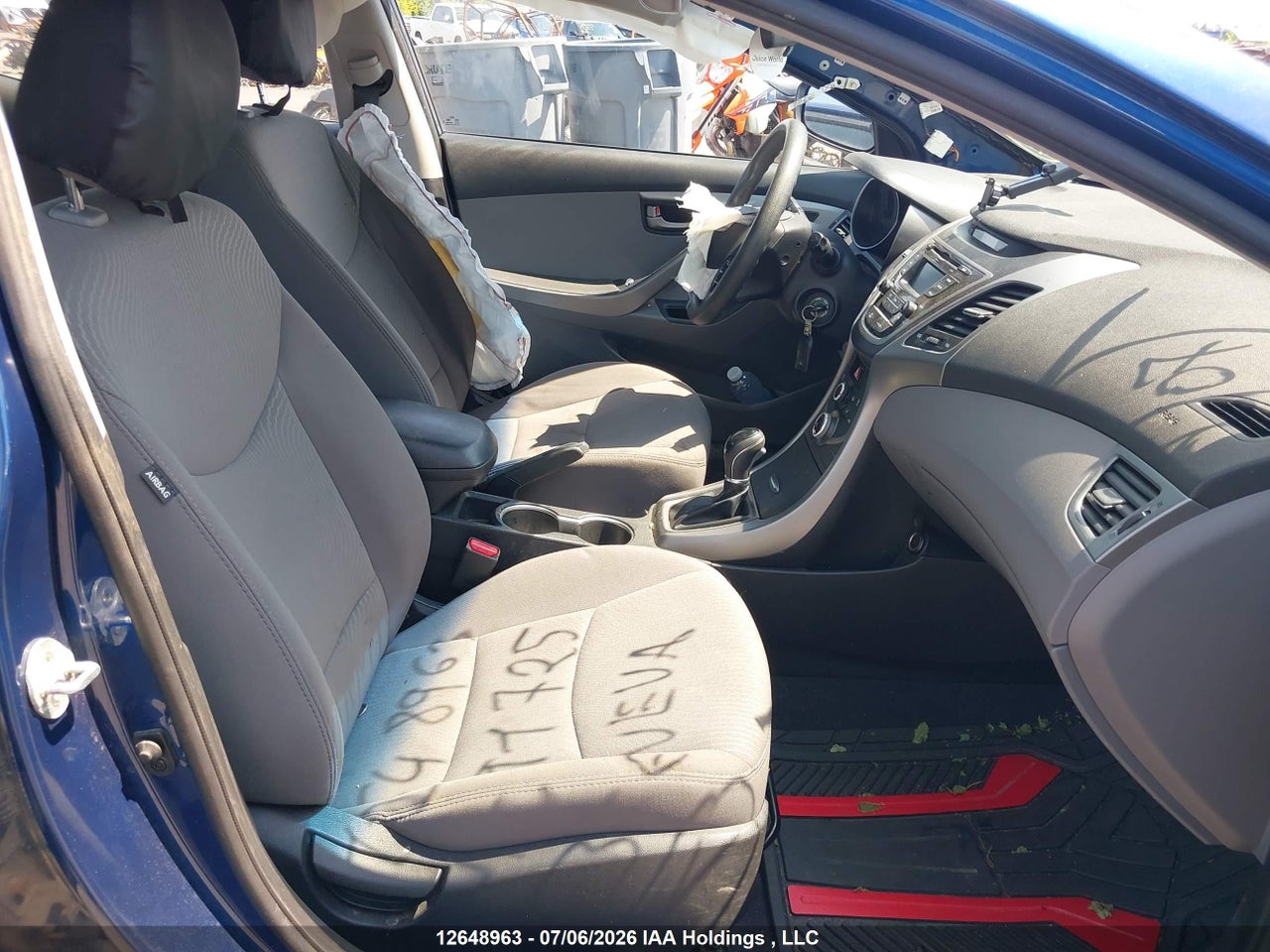 2016 HYUNDAI ELANTRA LE-R thumbnail 6