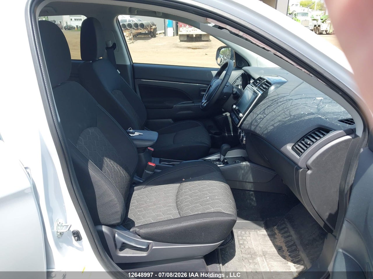 2025 MITSUBISHI RVR thumbnail 6