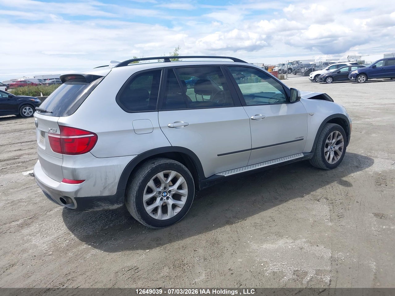 2013 BMW X5 XDRIVE35D thumbnail 5