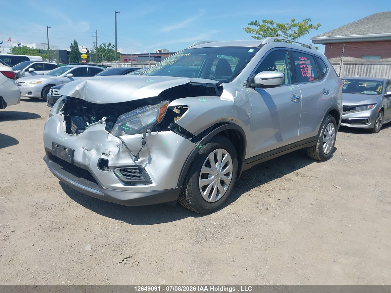 2016 NISSAN ROGUE S/SV thumbnail 3