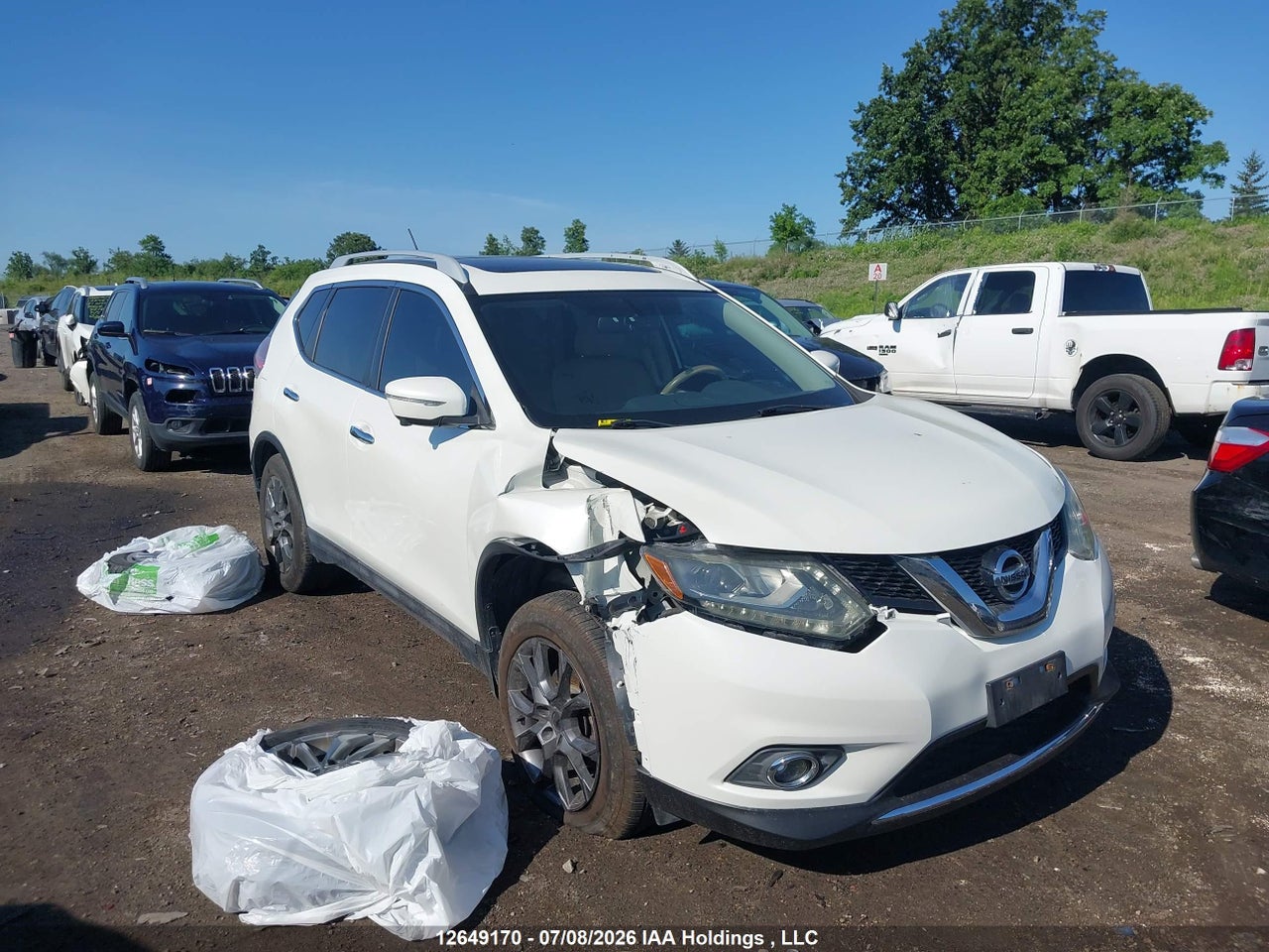 2015 NISSAN ROGUE S/SL/SV thumbnail 2
