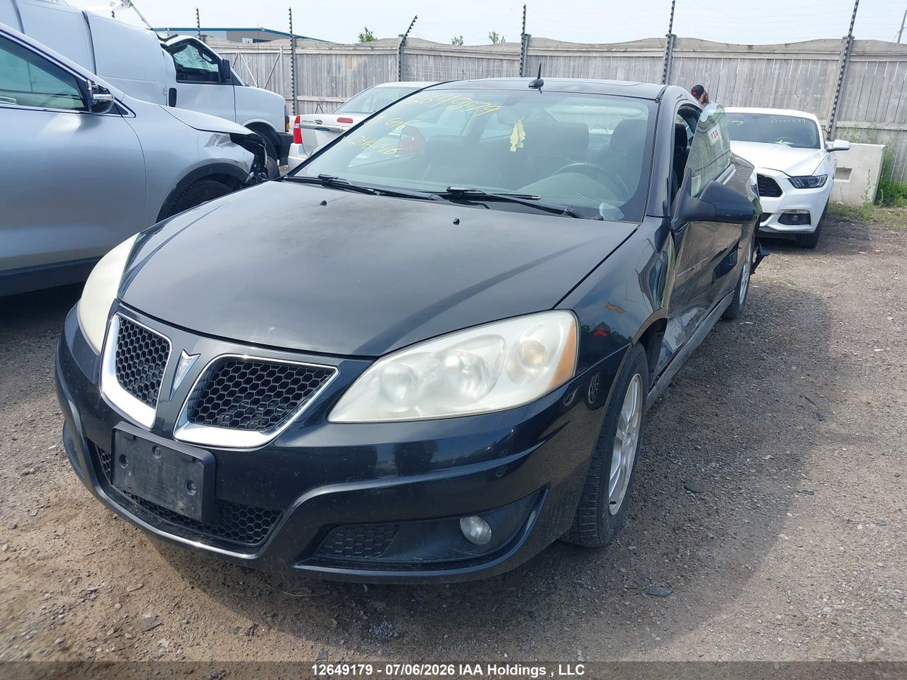 2009 PONTIAC G6 thumbnail 3