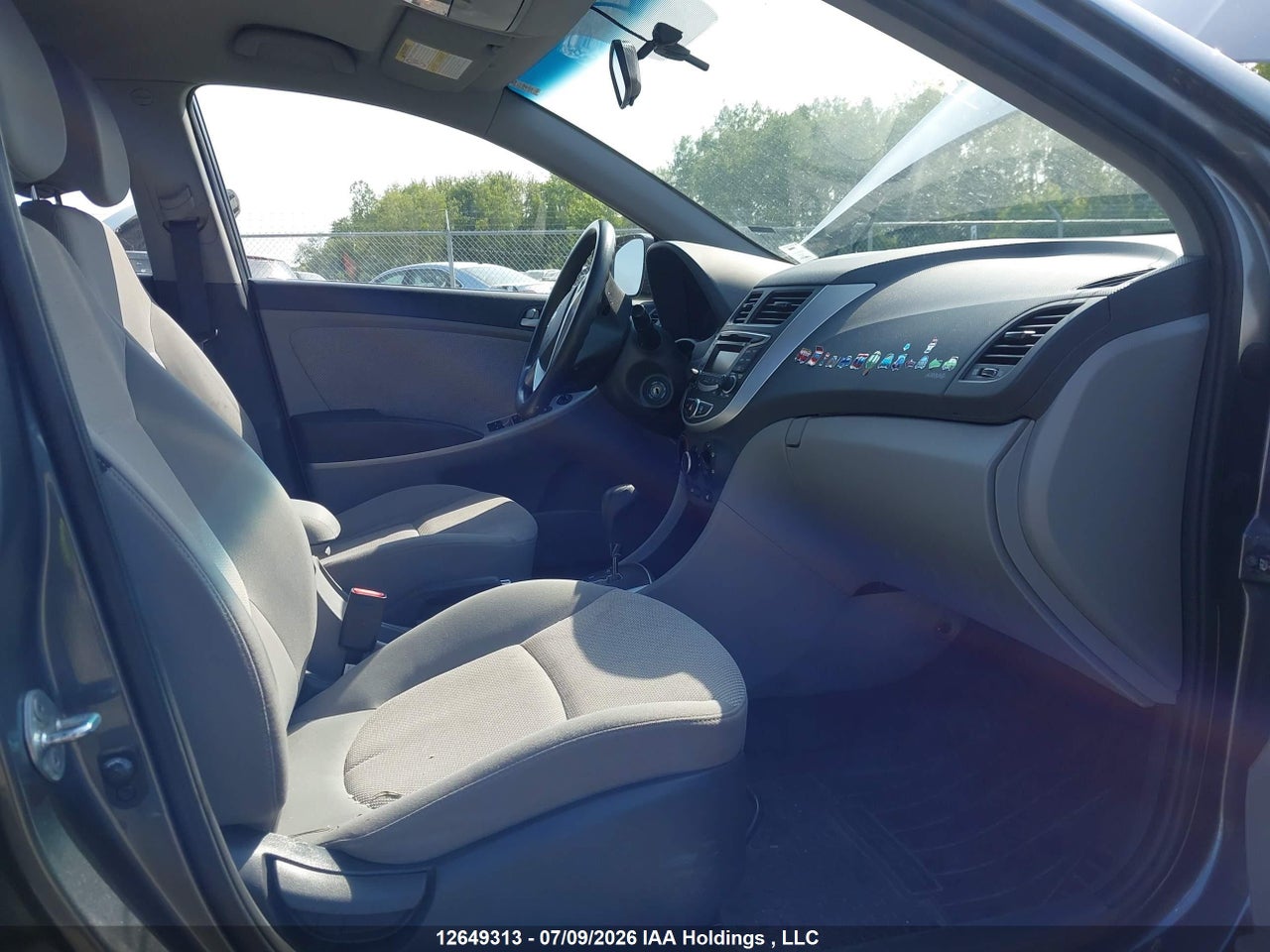 2013 HYUNDAI ACCENT GLS/GS thumbnail 6