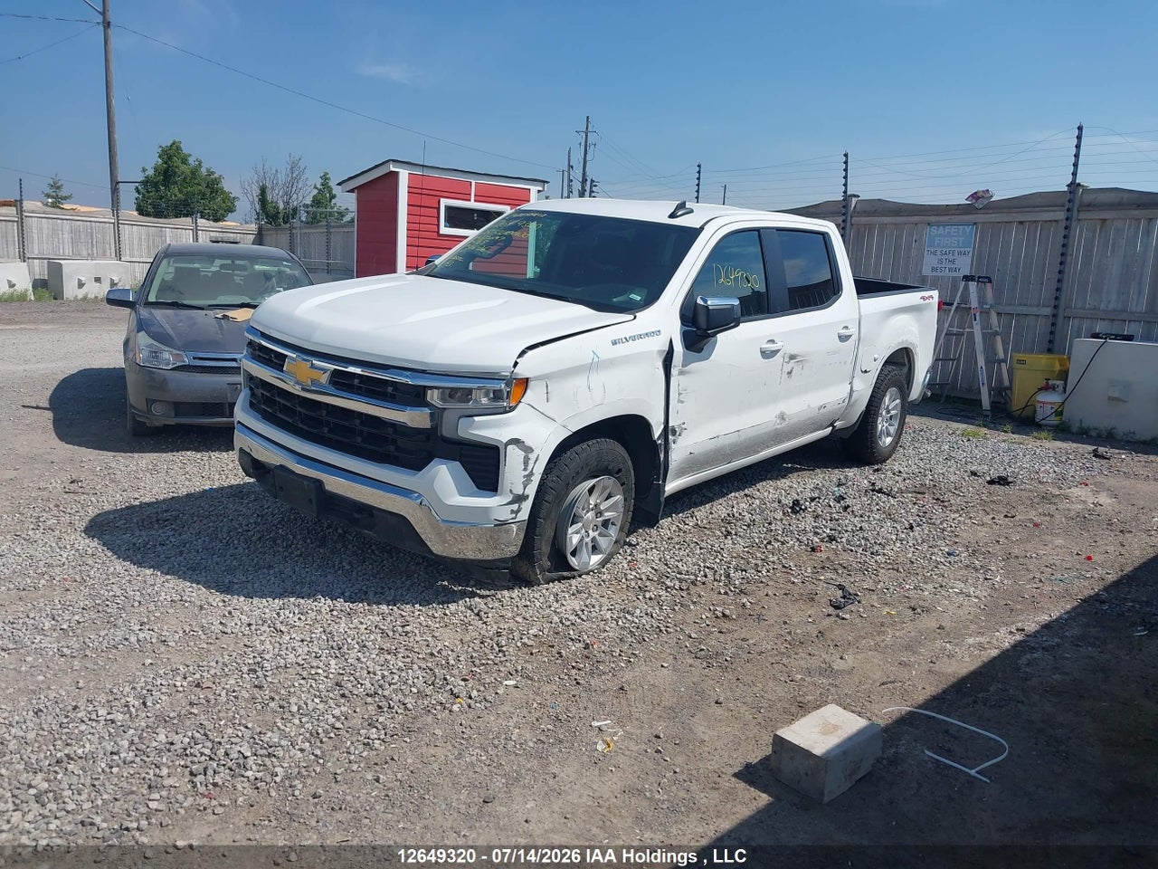 2025 CHEVROLET SILVERADO K1500 LT thumbnail 3