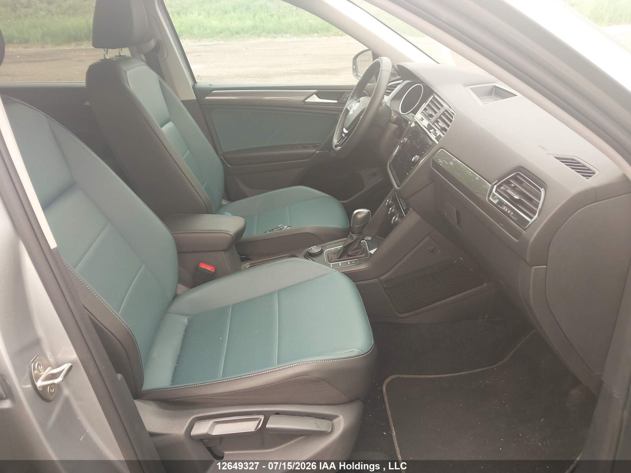 2020 VOLKSWAGEN TIGUAN SE/SEL thumbnail 6