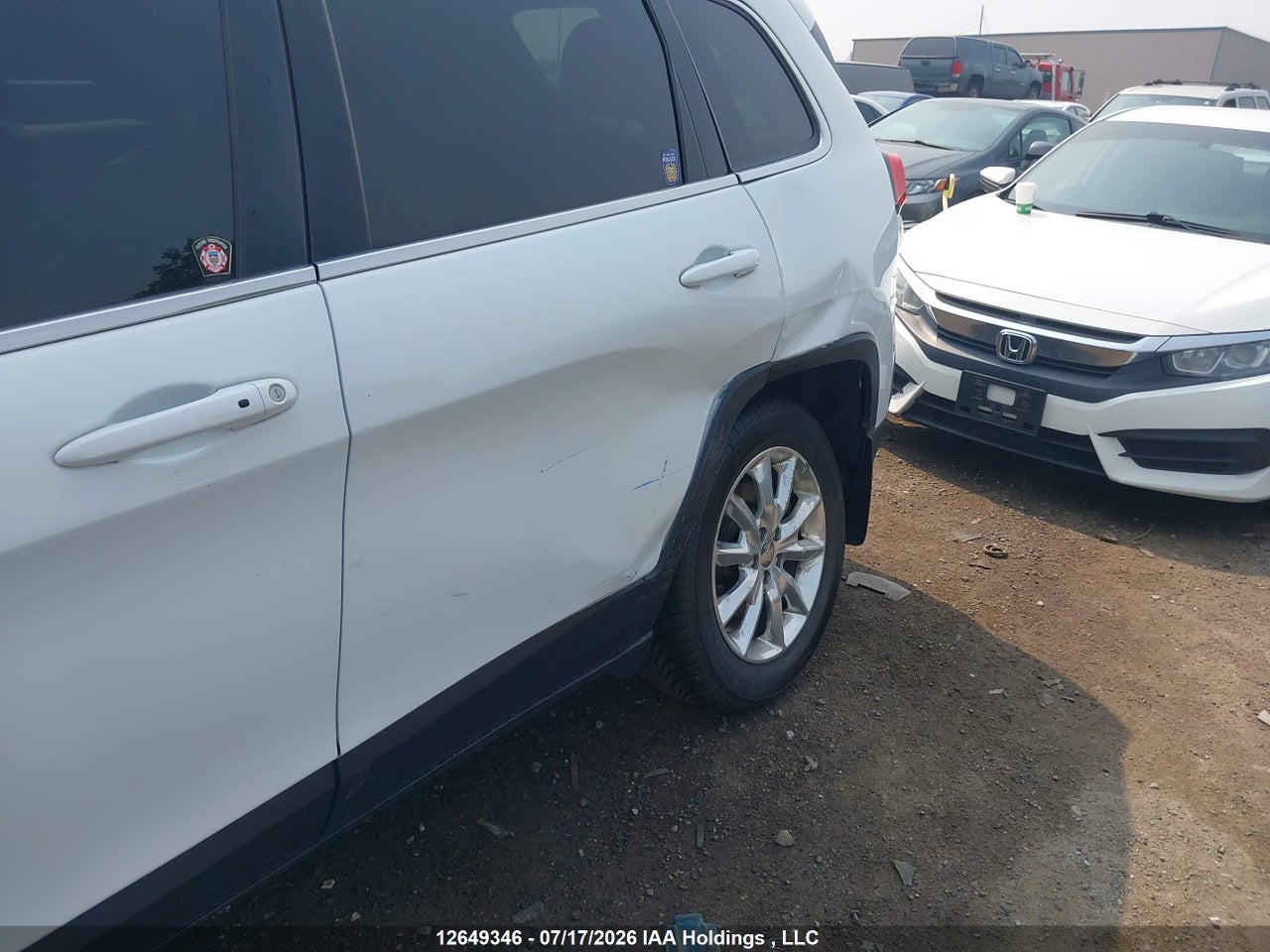 2015 JEEP CHEROKEE LIMITED thumbnail 7