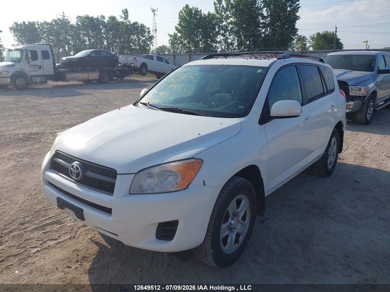 2012 TOYOTA RAV4 thumbnail 3
