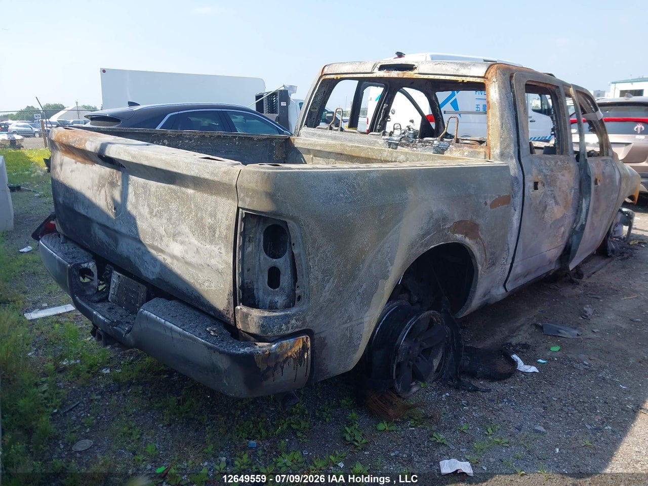 2023 RAM 1500 CLASSIC SLT thumbnail 5