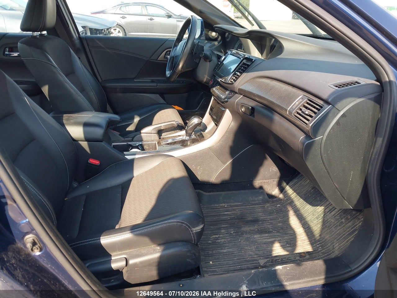 2017 HONDA ACCORD thumbnail 6