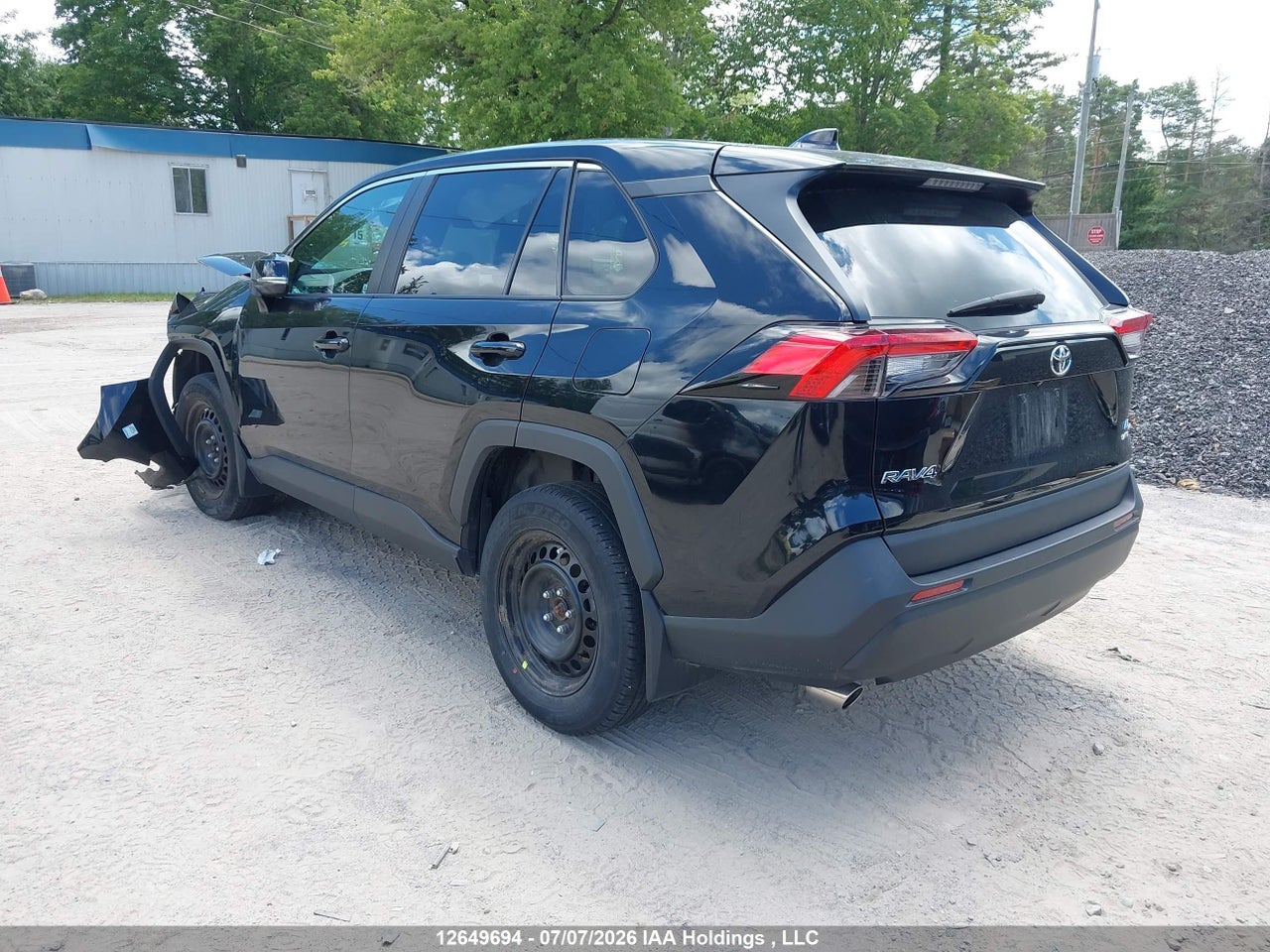 2024 TOYOTA RAV4 LE thumbnail 4