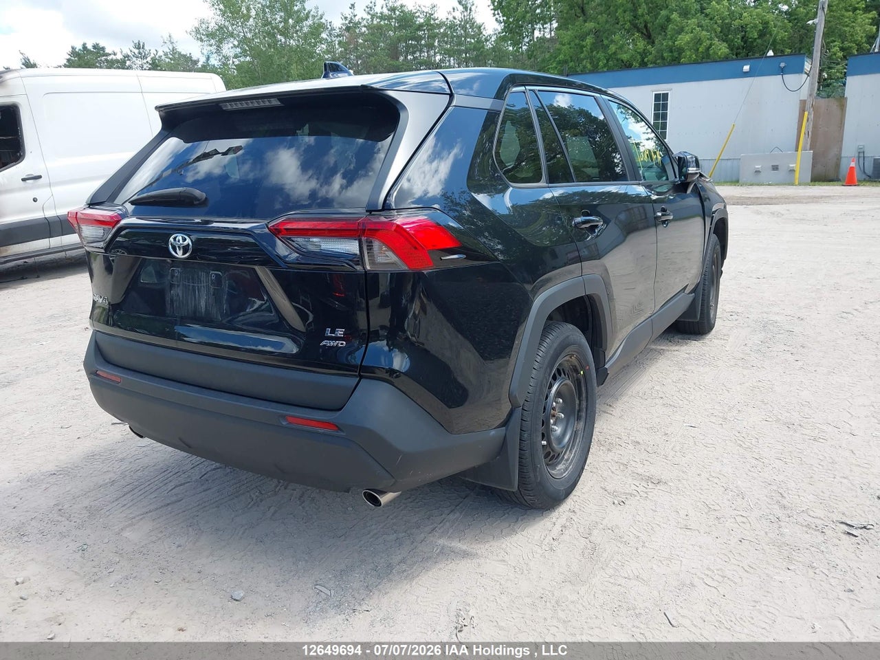 2024 TOYOTA RAV4 LE thumbnail 5