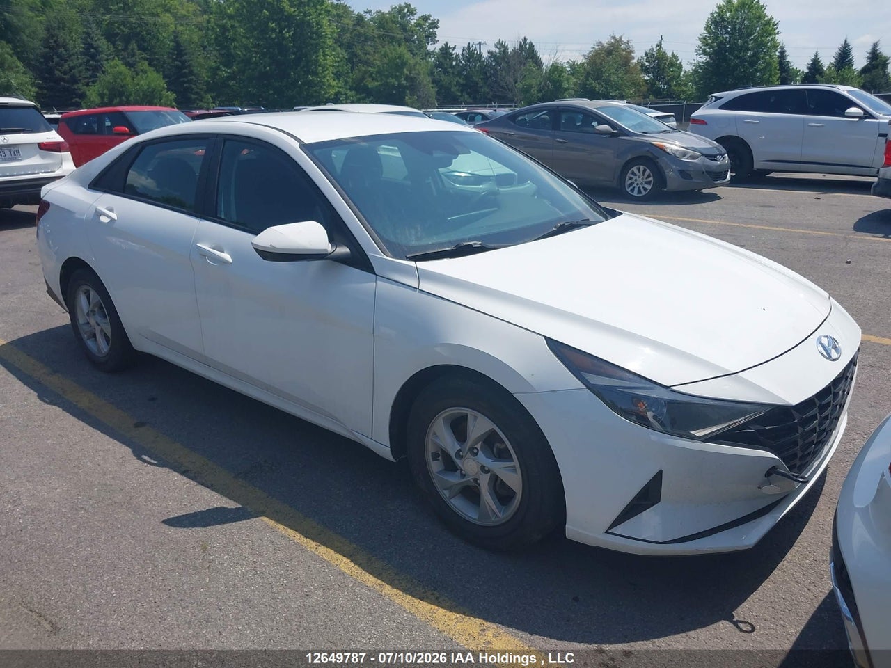 2021 HYUNDAI ELANTRA ESSENTIAL IVT WITH HYUNDAI SMARTSENSE PACKAGE thumbnail 2