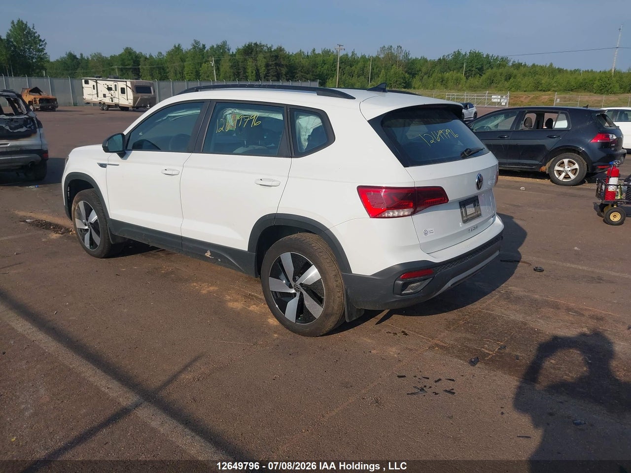 2024 VOLKSWAGEN TAOS TRENDLINE thumbnail 4