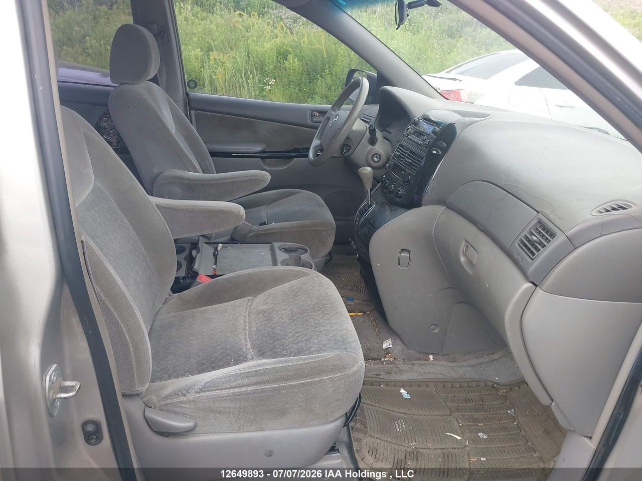 2005 TOYOTA SIENNA CE 7 PASSENGER/CE 8 PASSENGER thumbnail 6