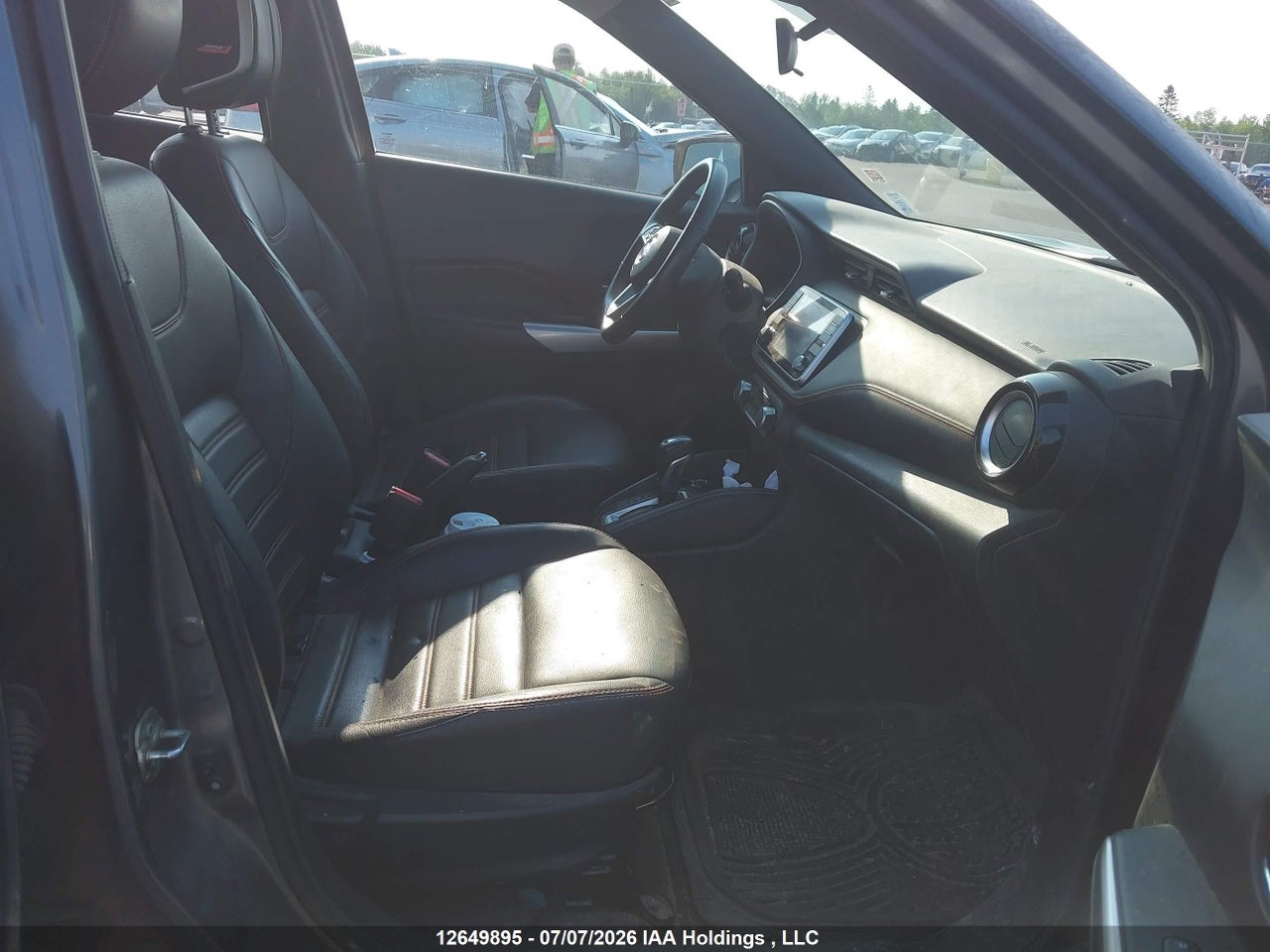 2020 NISSAN KICKS SR thumbnail 6