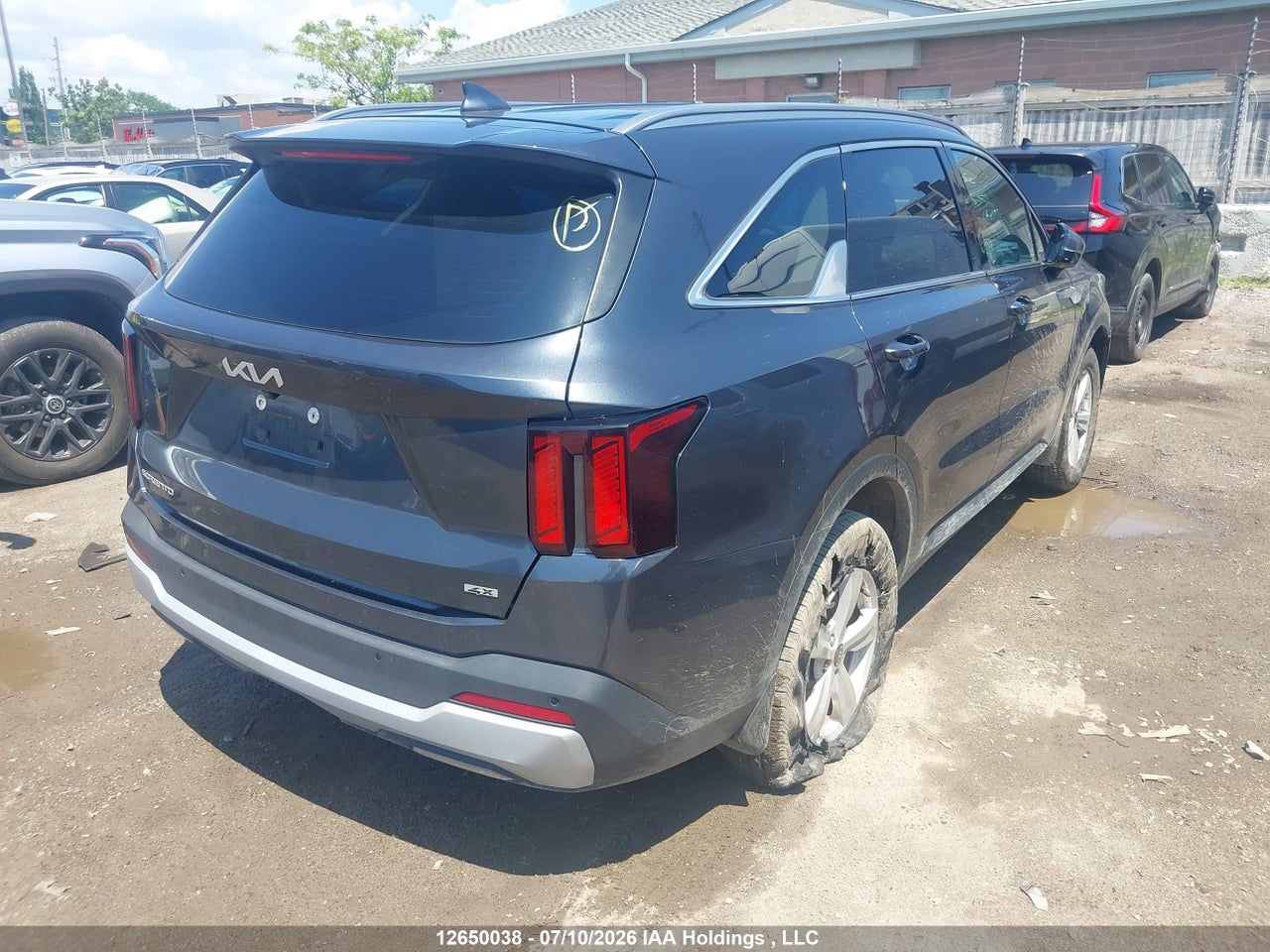 2024 KIA SORENTO LX thumbnail 5