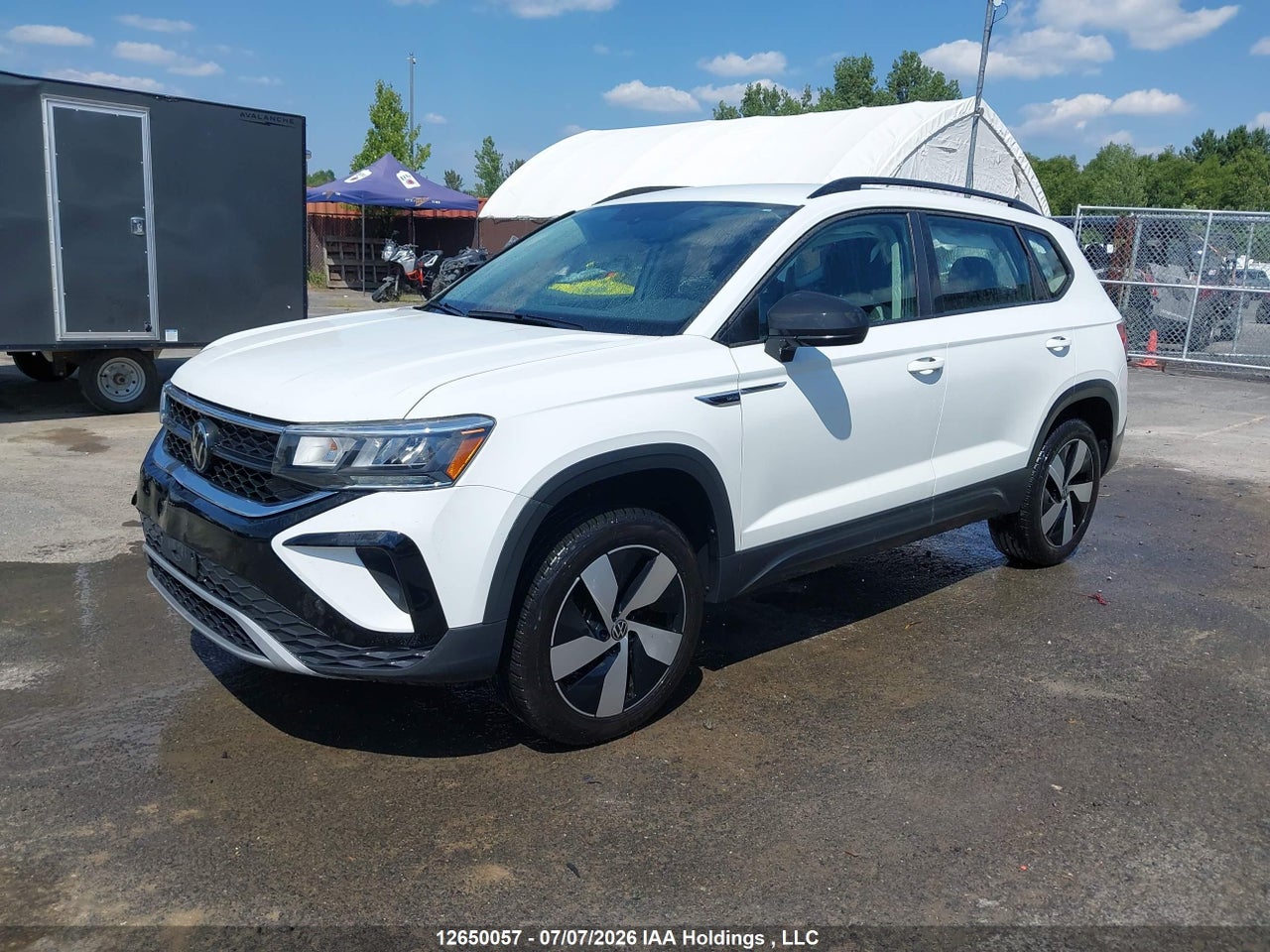 2024 VOLKSWAGEN TAOS thumbnail 3