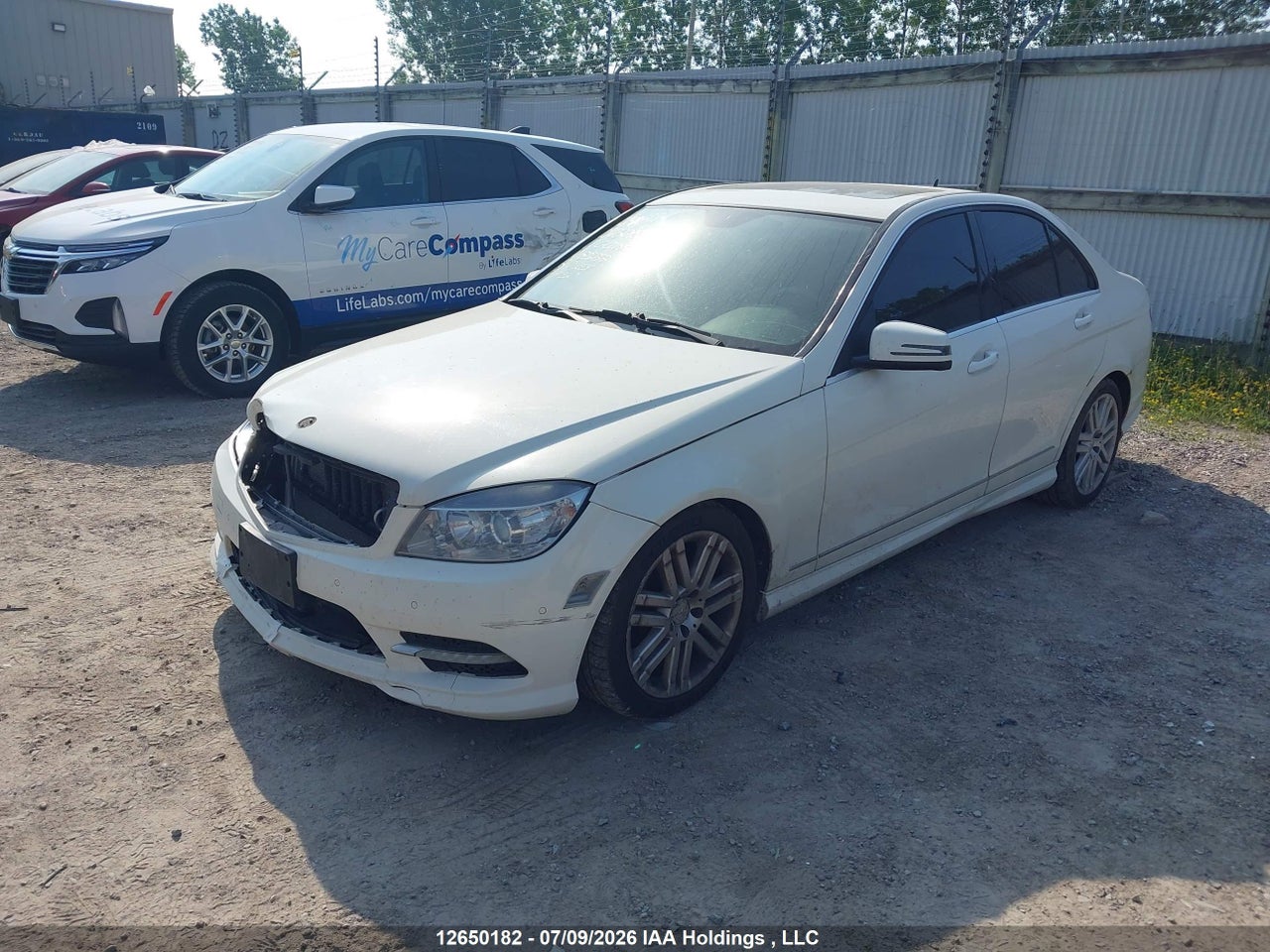 2011 MERCEDES BENZ C-CLASS thumbnail 3