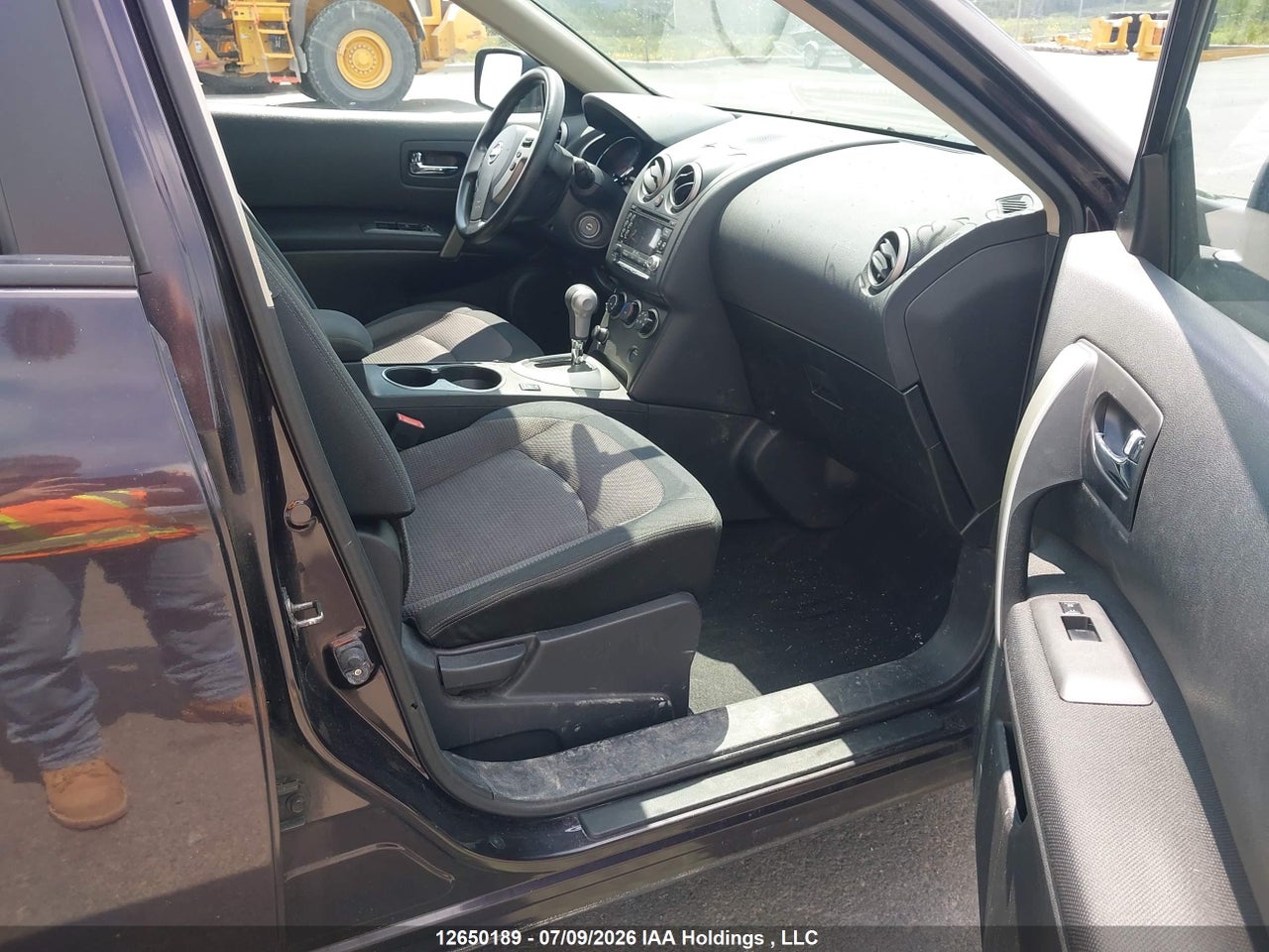2011 NISSAN ROGUE thumbnail 6