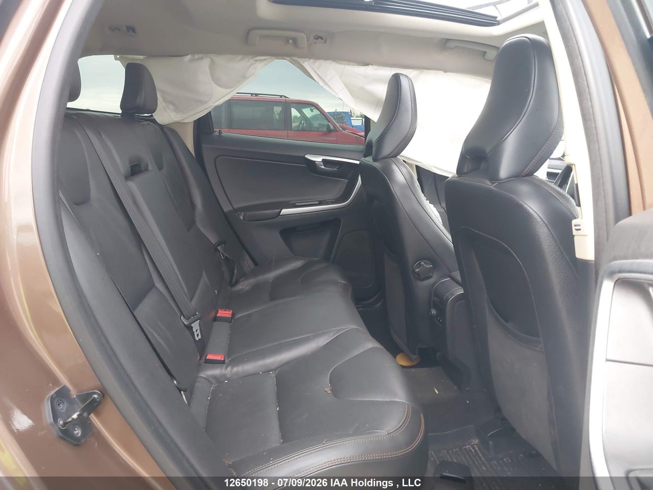 2012 VOLVO XC60 T6 R-DESIGN/T6 R-DESIGN PLATINUM/T6 R-DESIGN PREMIER PLUS thumbnail 9