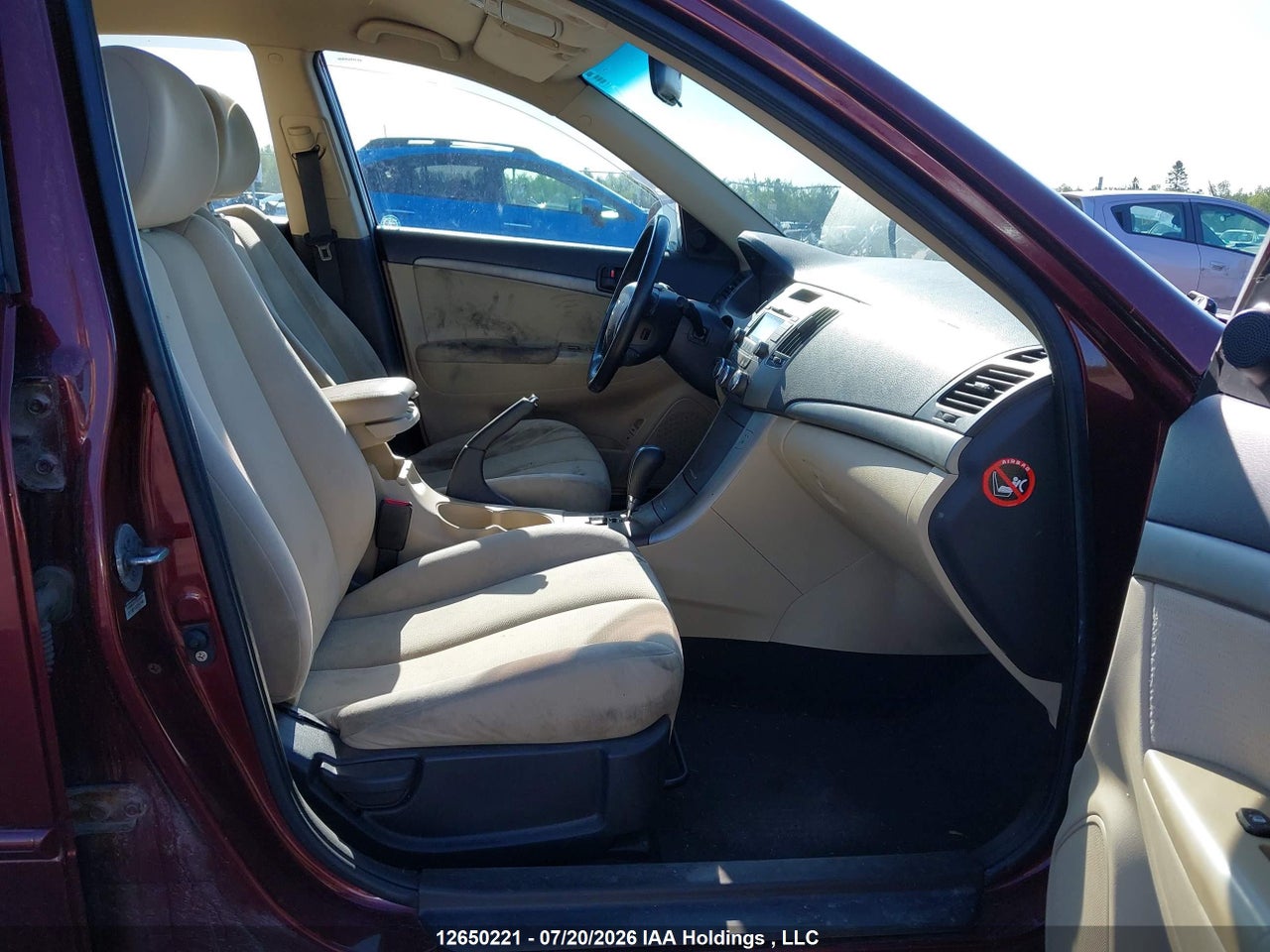 2010 HYUNDAI SONATA GL thumbnail 6