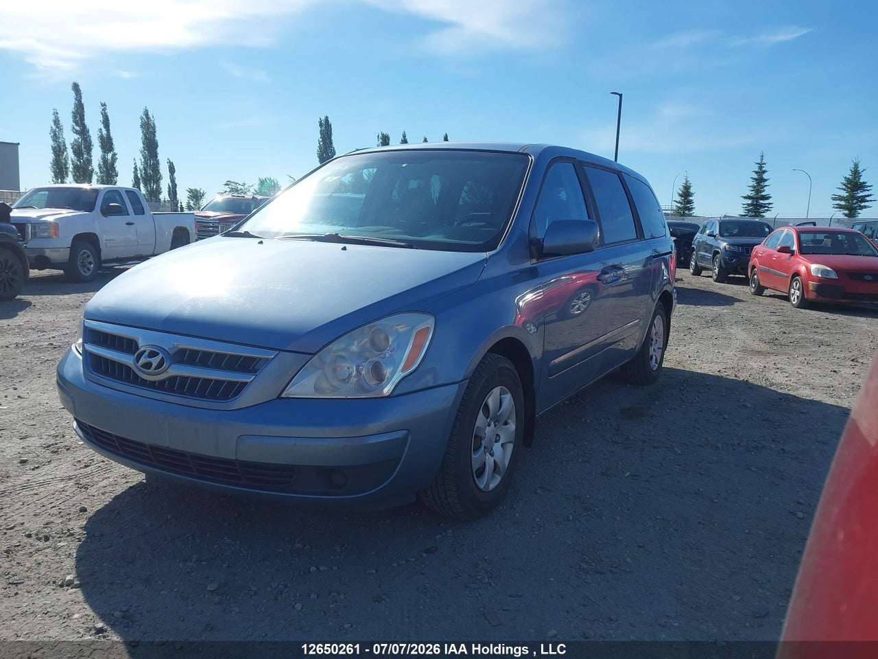 2010 KIA SEDONA LX thumbnail 3