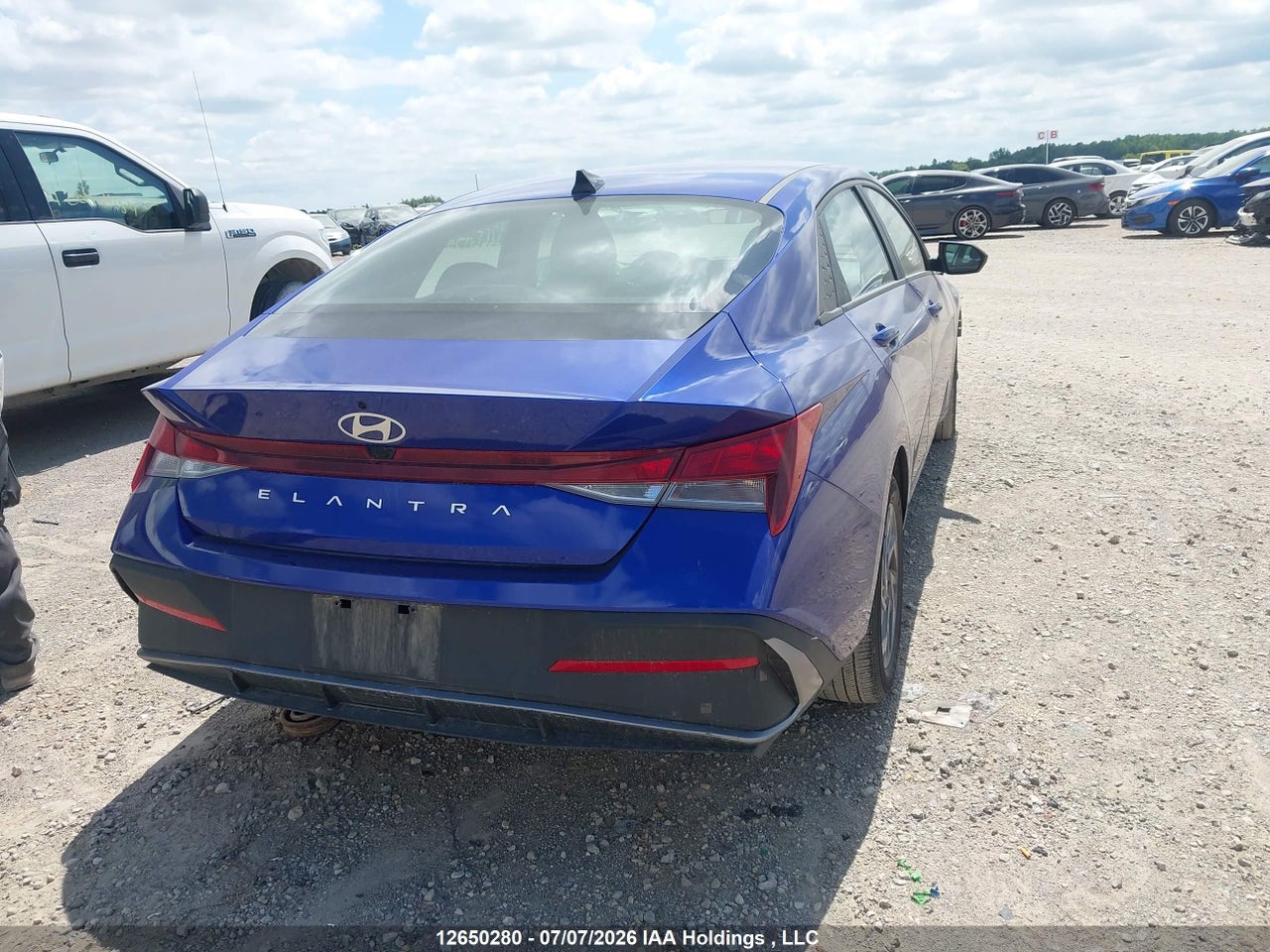 2024 HYUNDAI ELANTRA SEL thumbnail 5