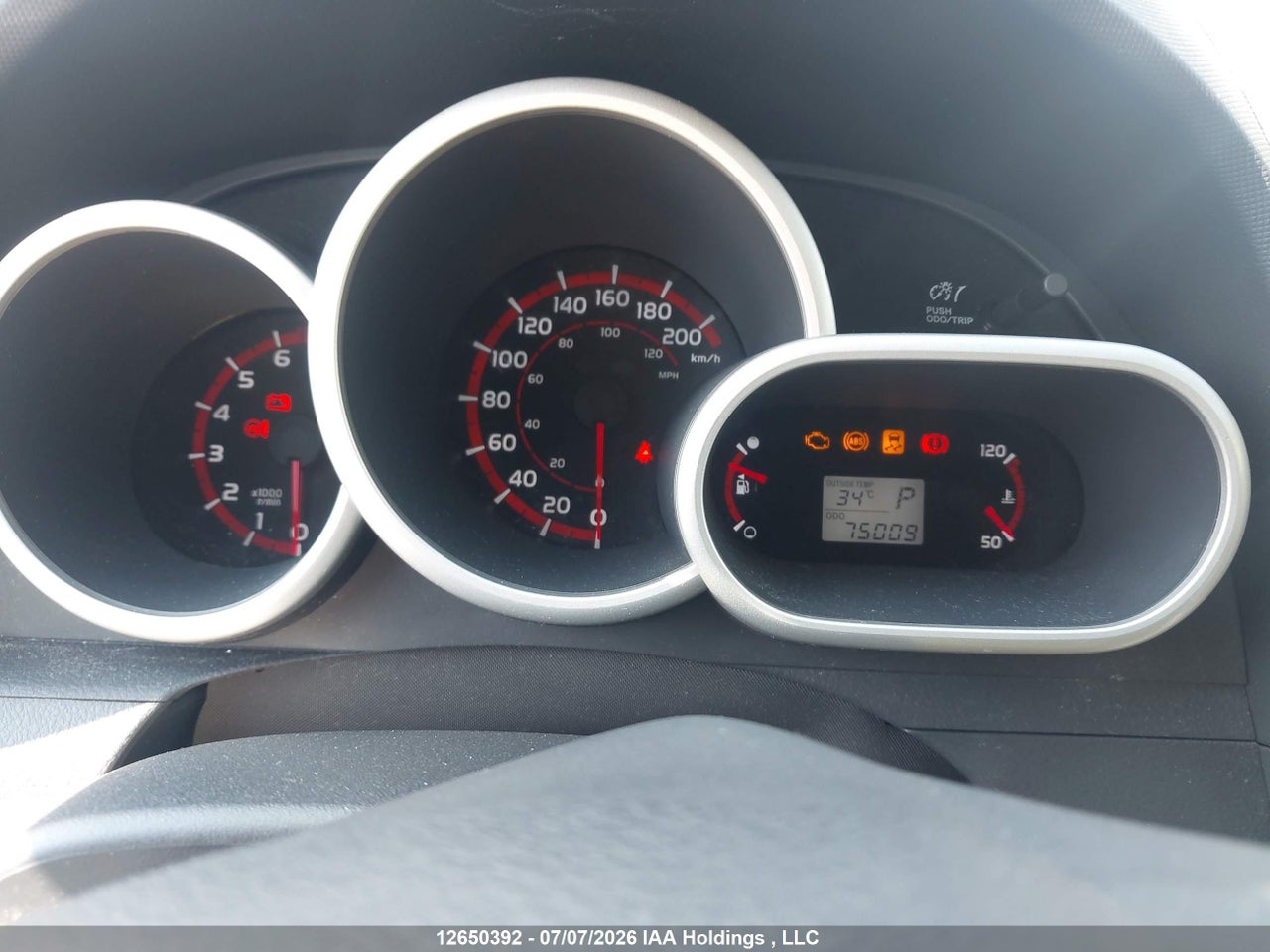 2010 PONTIAC VIBE thumbnail 8