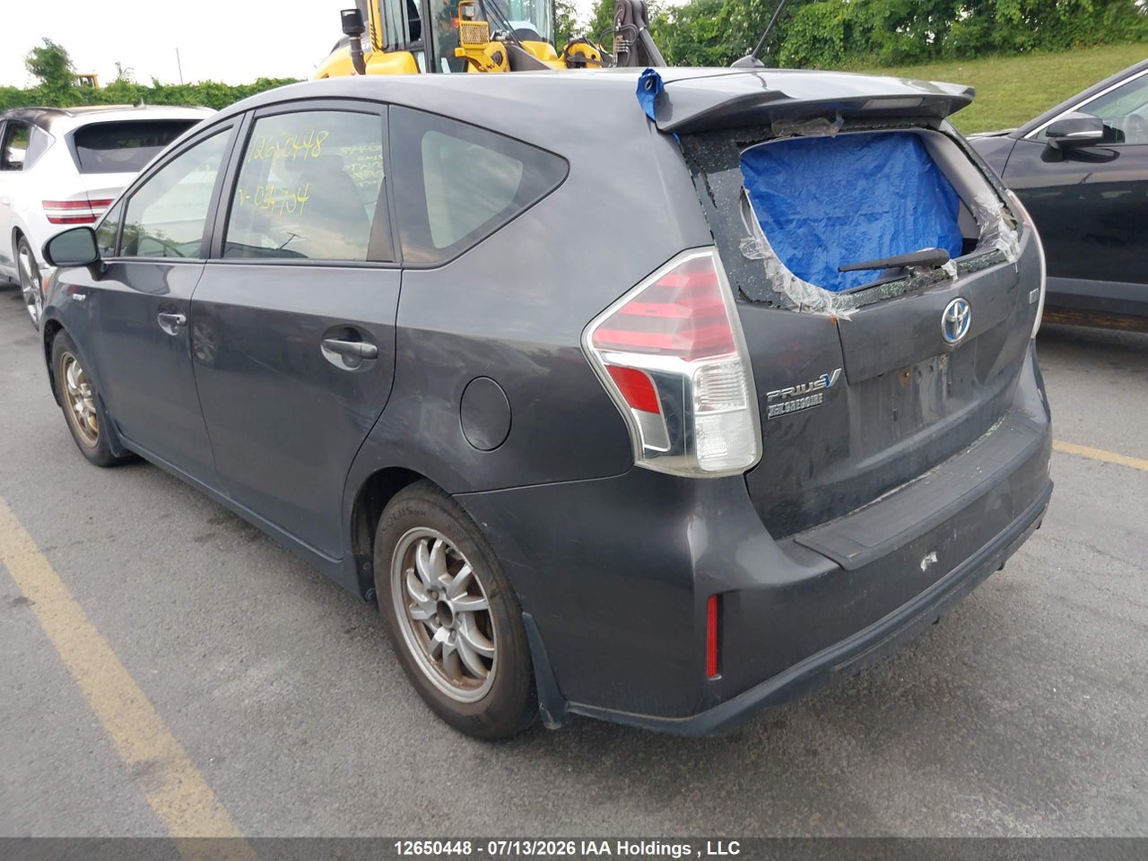 2015 TOYOTA PRIUS V thumbnail 4