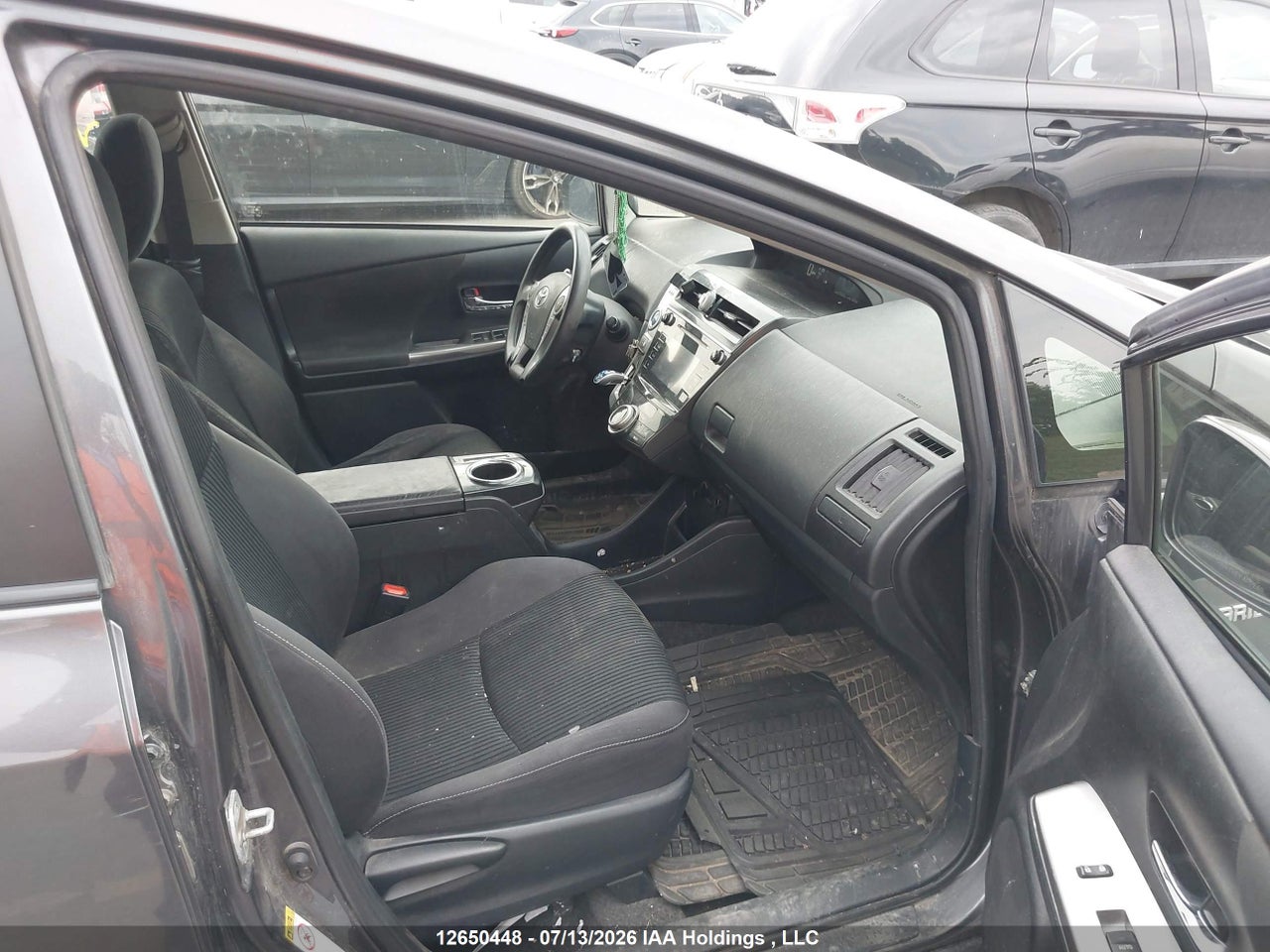 2015 TOYOTA PRIUS V thumbnail 6