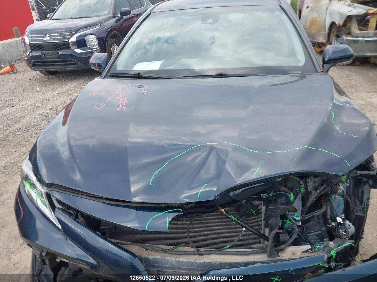 2019 TOYOTA CAMRY LE thumbnail 11