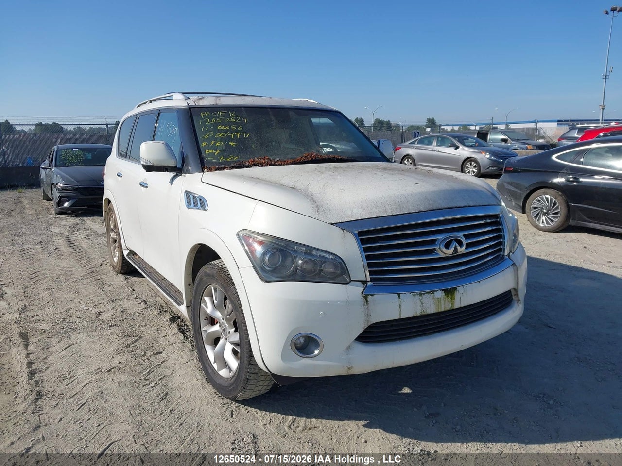 2011 INFINITI QX56 thumbnail 2