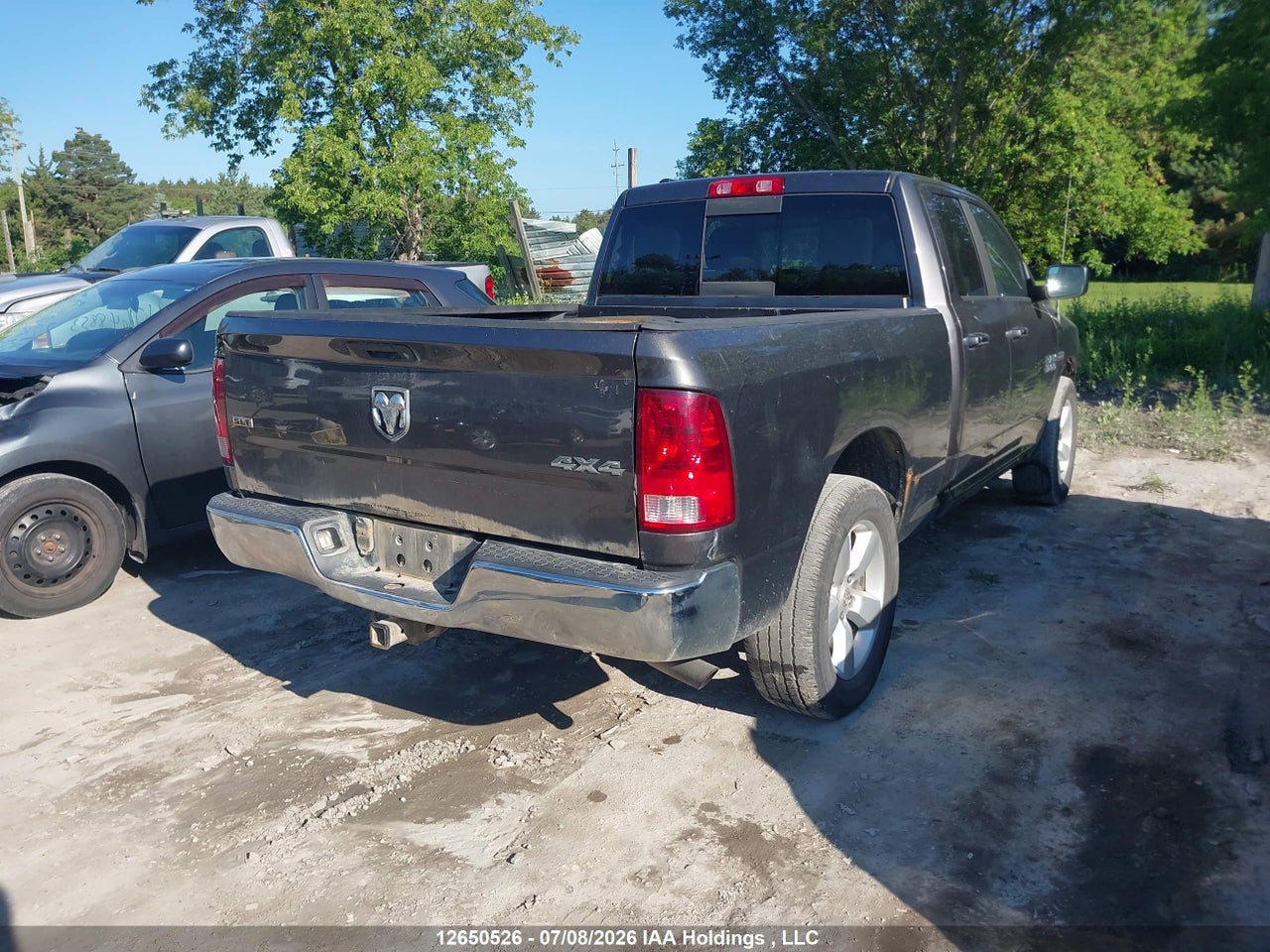 2016 RAM 1500 SLT thumbnail 5