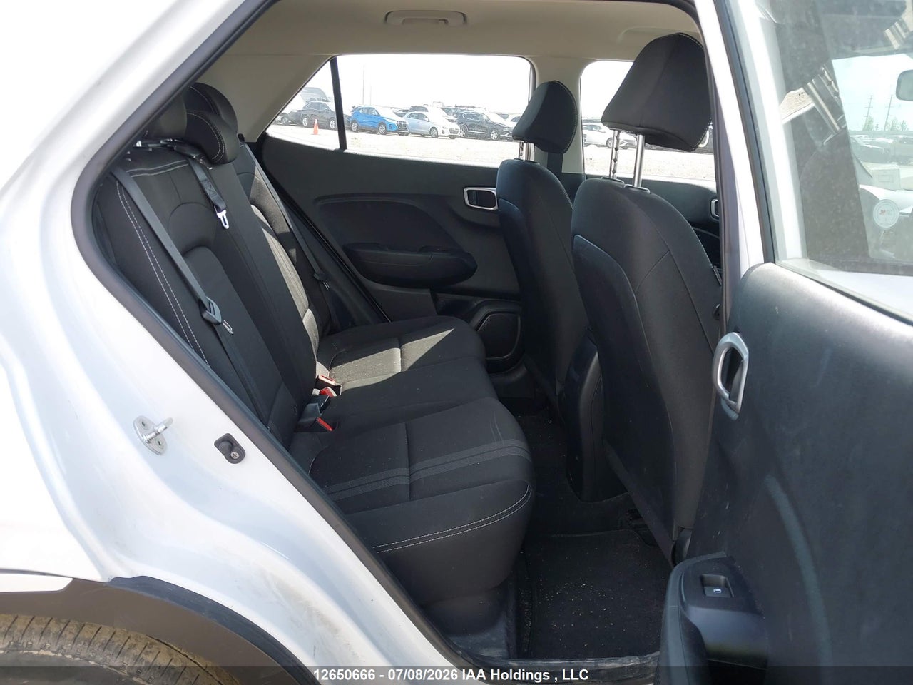 2022 HYUNDAI VENUE PREFERRED WITH TWO-TONE BODY COLOUR thumbnail 9