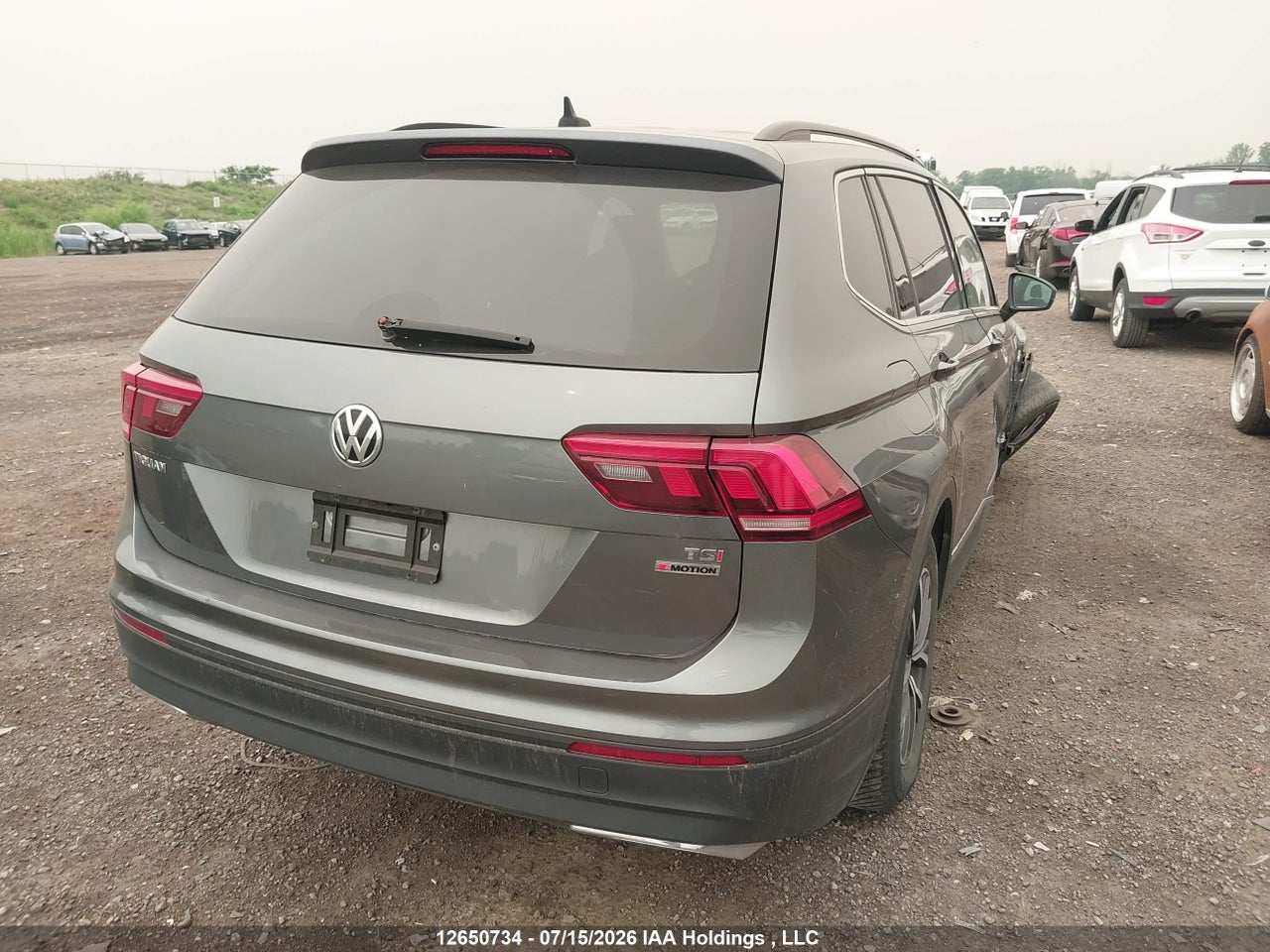 2018 VOLKSWAGEN TIGUAN SE/SEL thumbnail 5