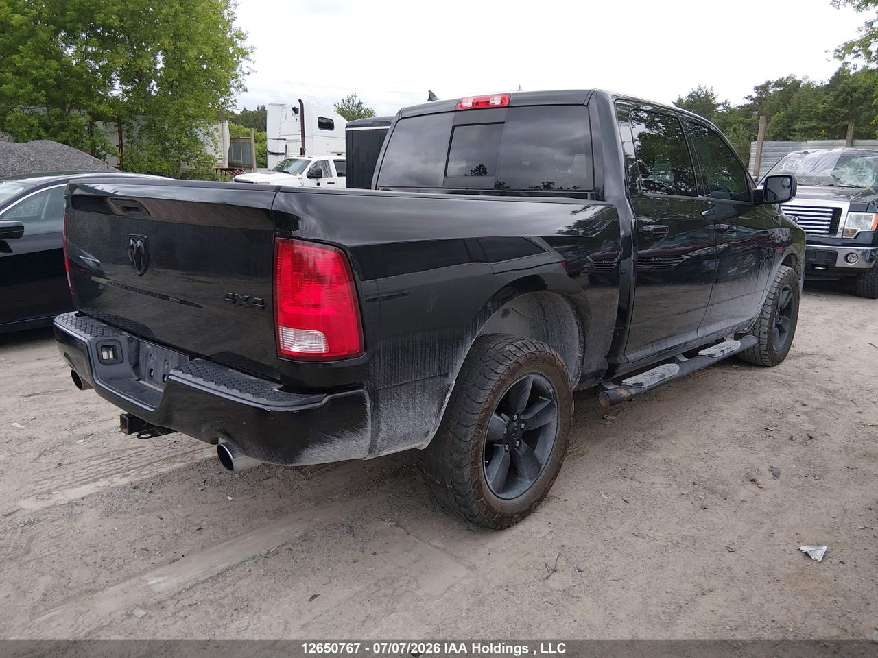 2018 RAM 1500 SLT thumbnail 5