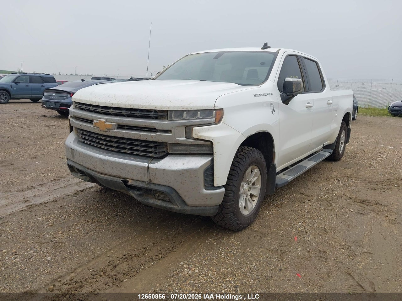 2019 CHEVROLET SILVERADO K1500 LT thumbnail 3