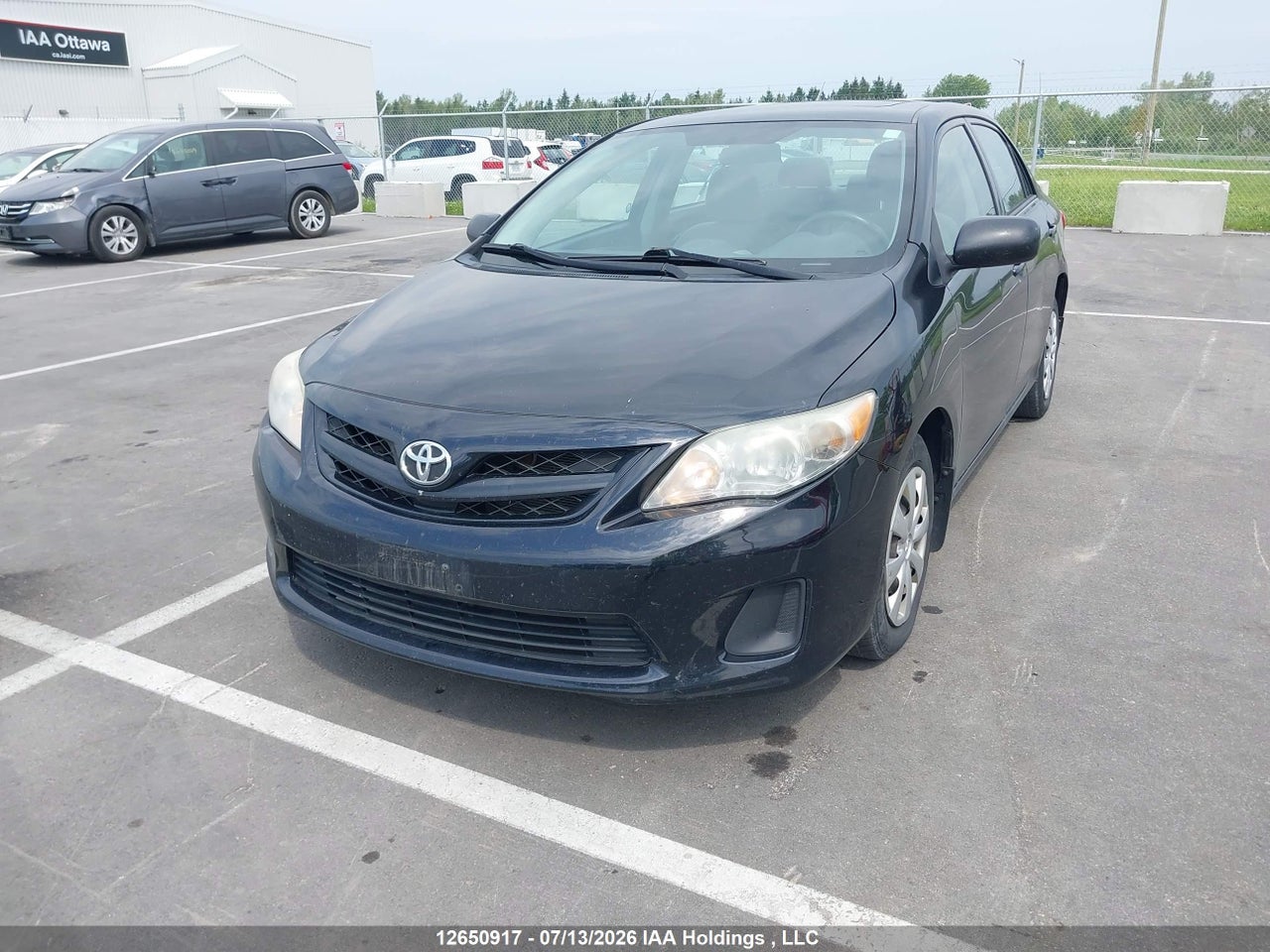 2013 TOYOTA COROLLA CE thumbnail 3