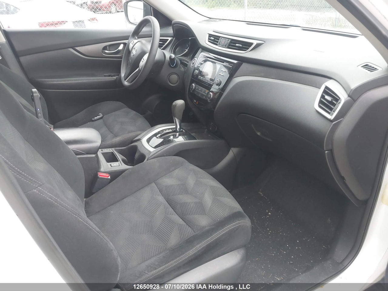 2015 NISSAN ROGUE S/SV thumbnail 6