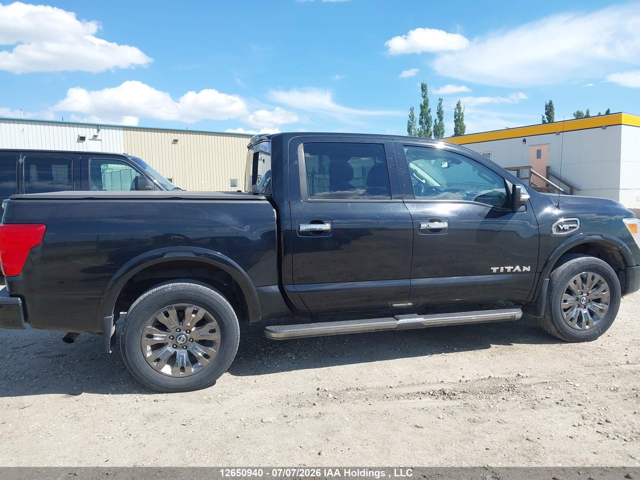 2017 NISSAN TITAN SV/SL/PRO-4X/PLAT RES thumbnail 7