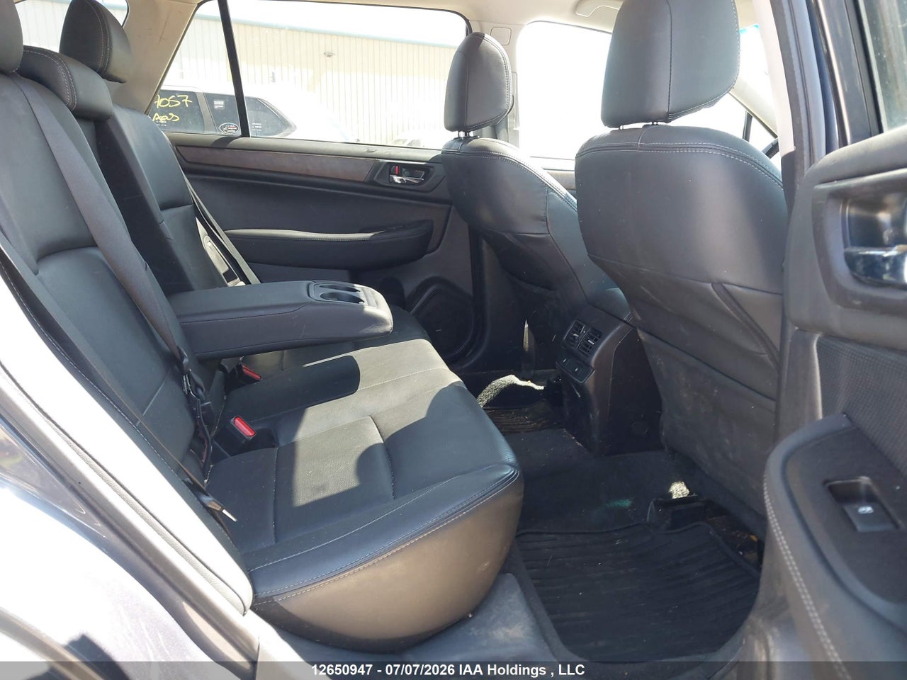2016 SUBARU OUTBACK 3.6R LIMITED thumbnail 9