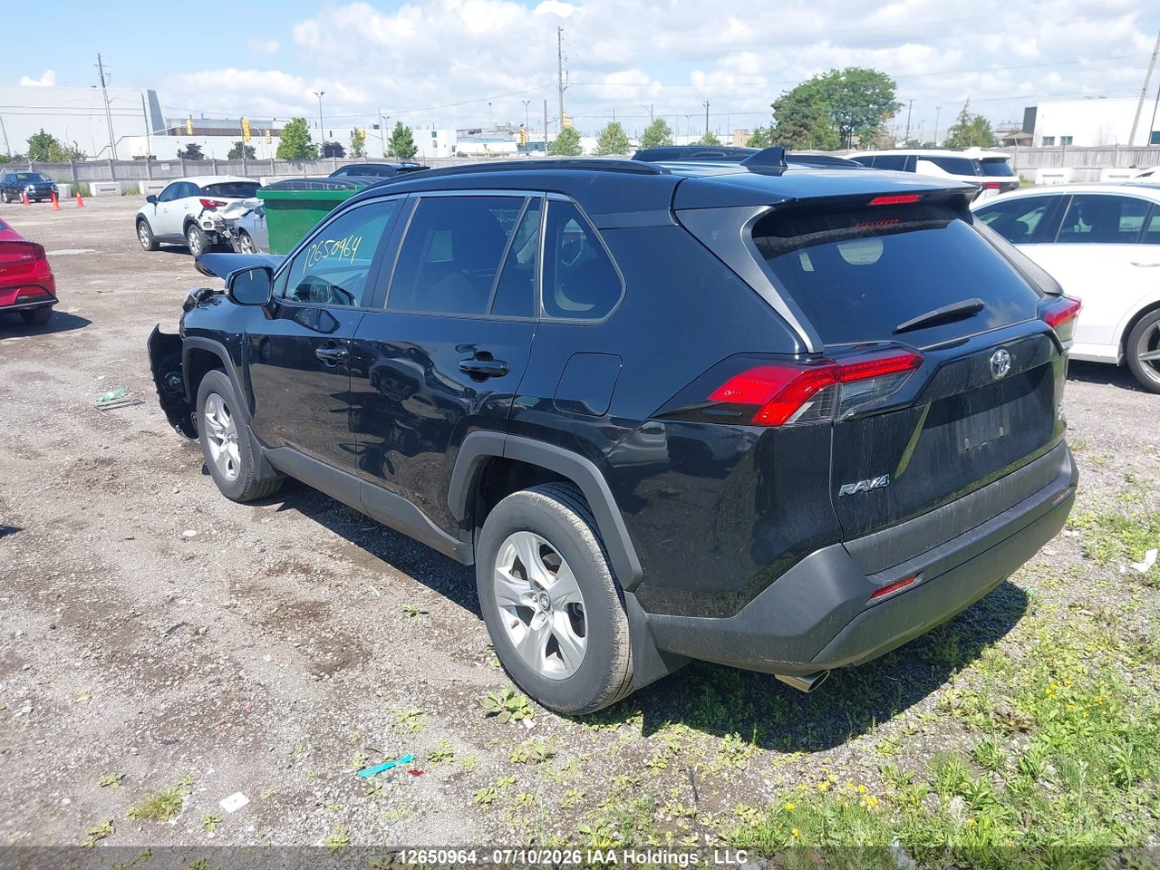 2019 TOYOTA RAV4 XLE thumbnail 4
