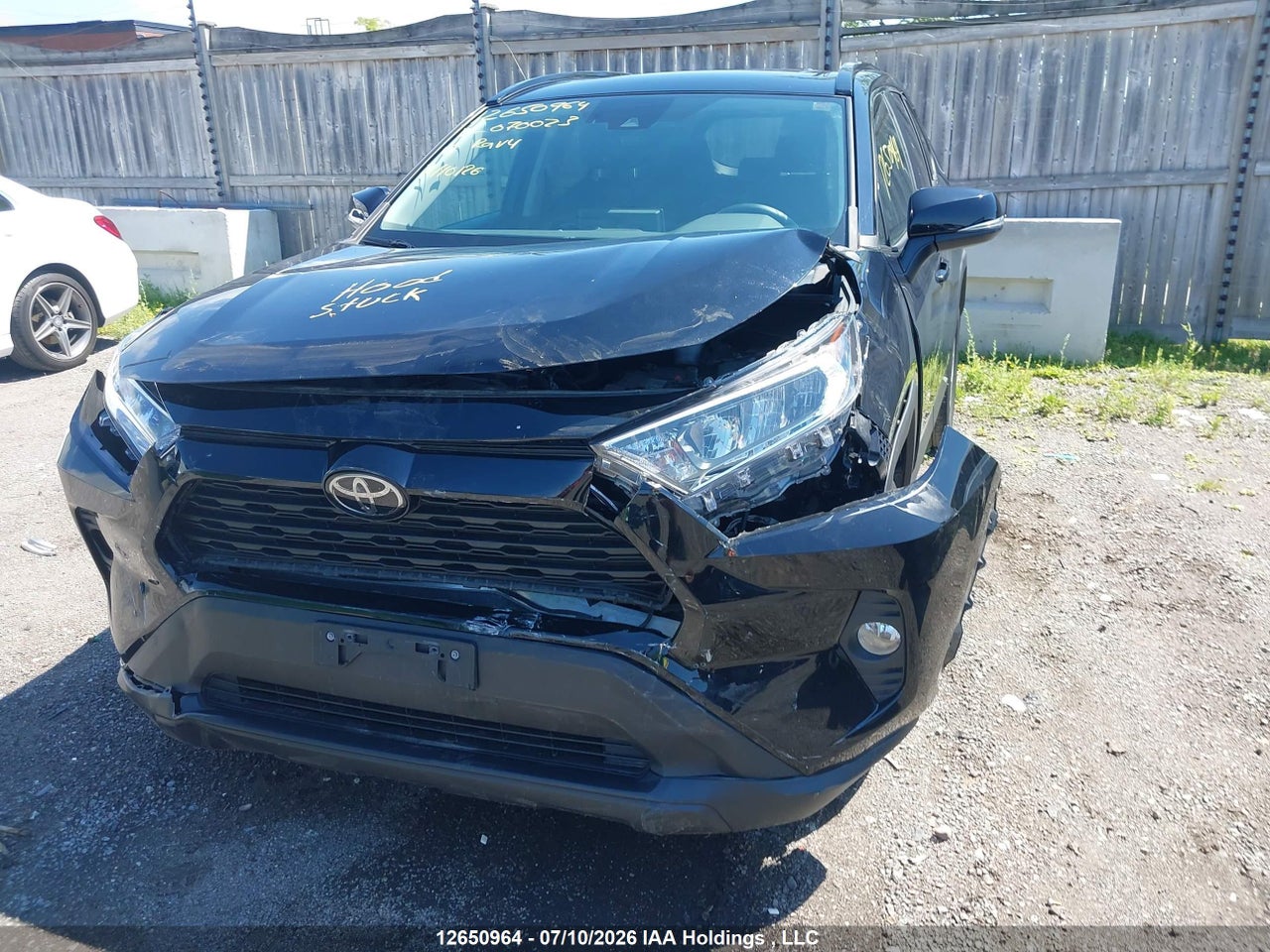 2019 TOYOTA RAV4 XLE thumbnail 7