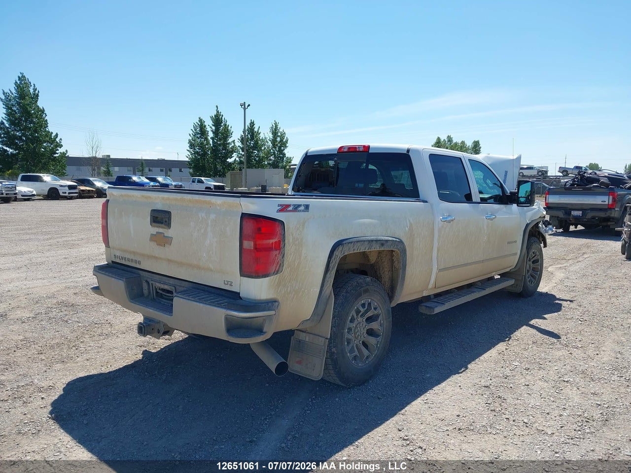 2015 CHEVROLET SILVERADO K3500 LTZ thumbnail 5
