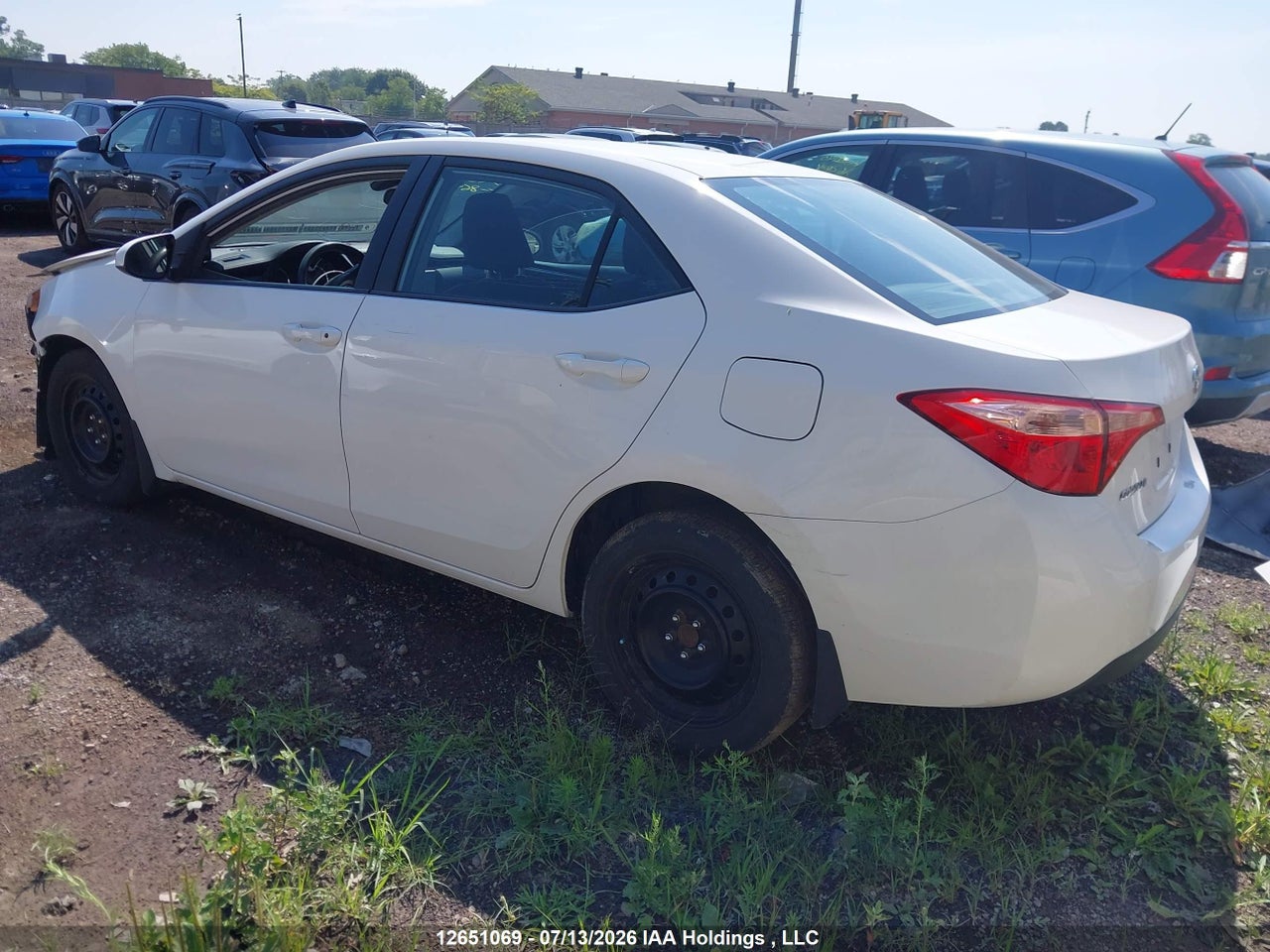 2017 TOYOTA COROLLA LE thumbnail 4