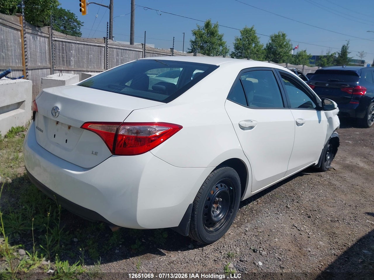 2017 TOYOTA COROLLA LE thumbnail 5