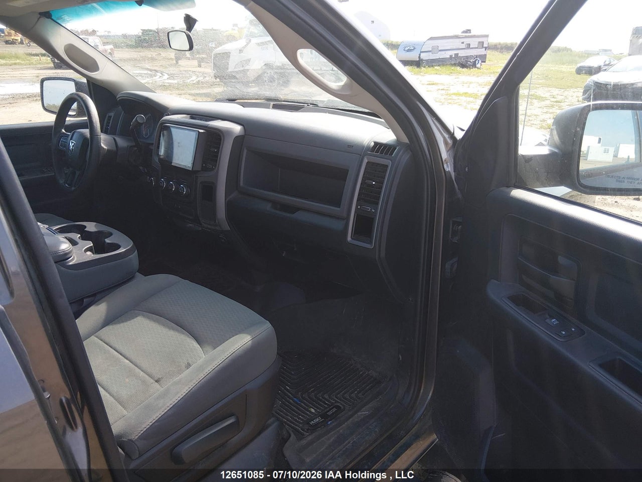 2016 RAM 1500 ST thumbnail 6