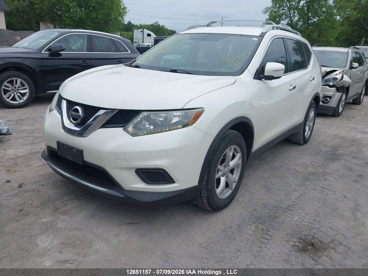 2015 NISSAN ROGUE S/SL/SV thumbnail 3