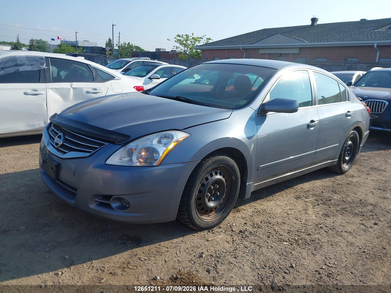 2010 NISSAN Altima S thumbnail 3